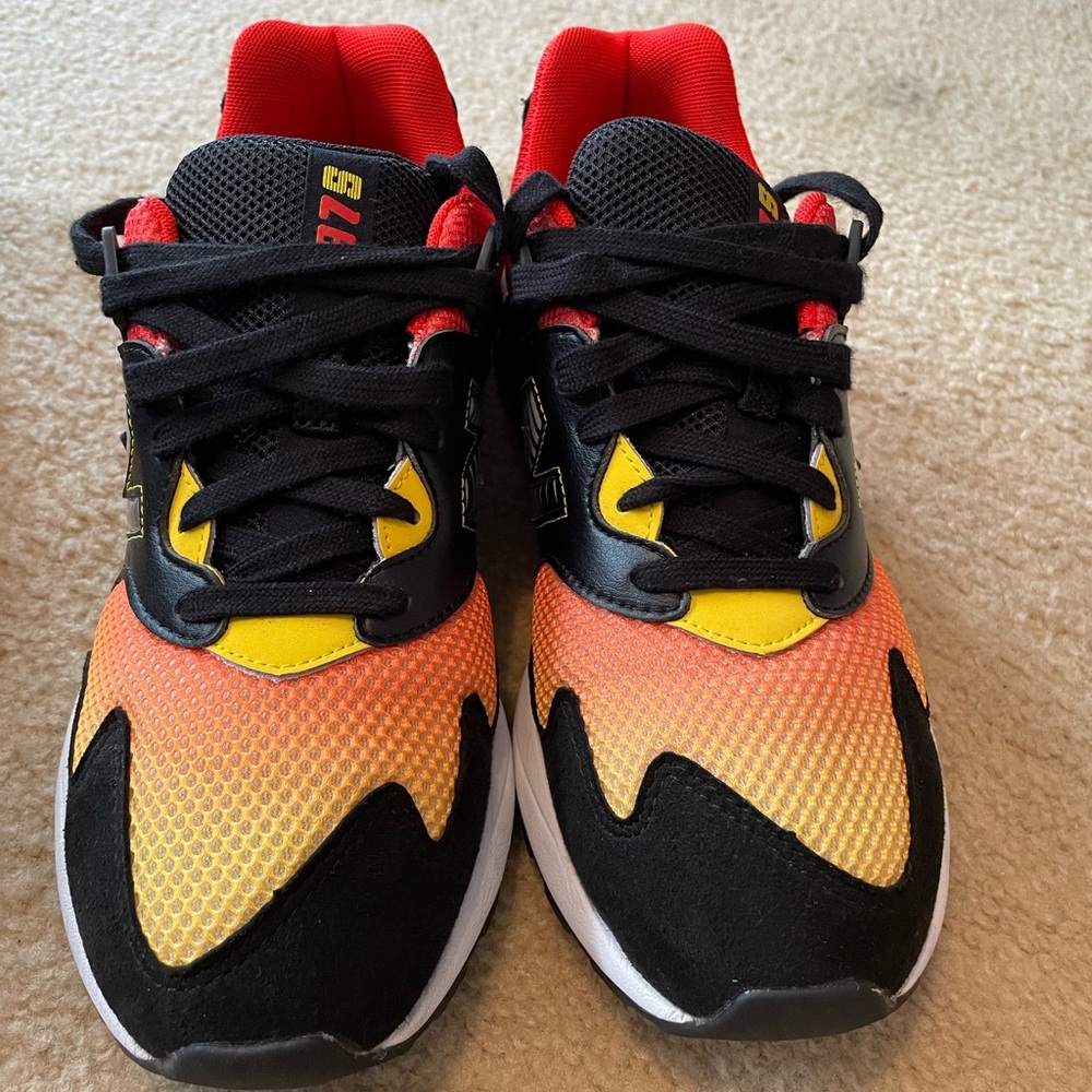 Mens New Balance - Picture 2 of 6